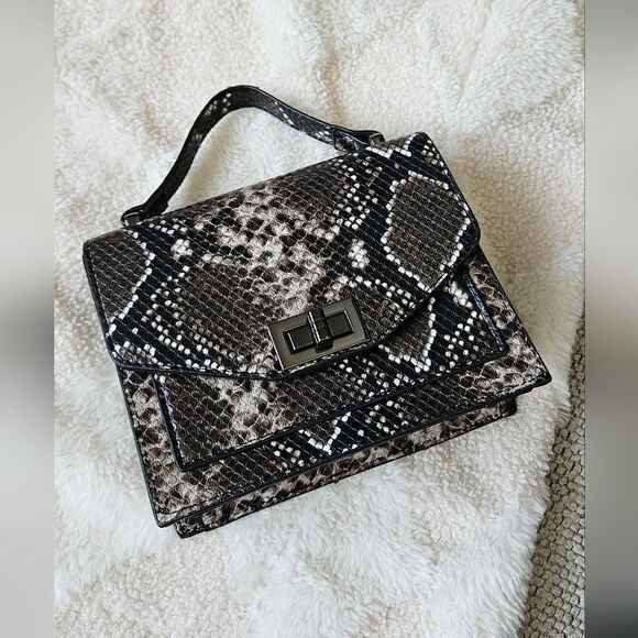 Nwot Dynamite Snakeskin Pattern Handbag - Picture 2 of 4